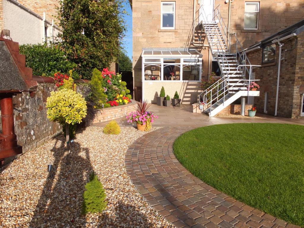 Inverlea Guest House Ayr Bagian luar foto